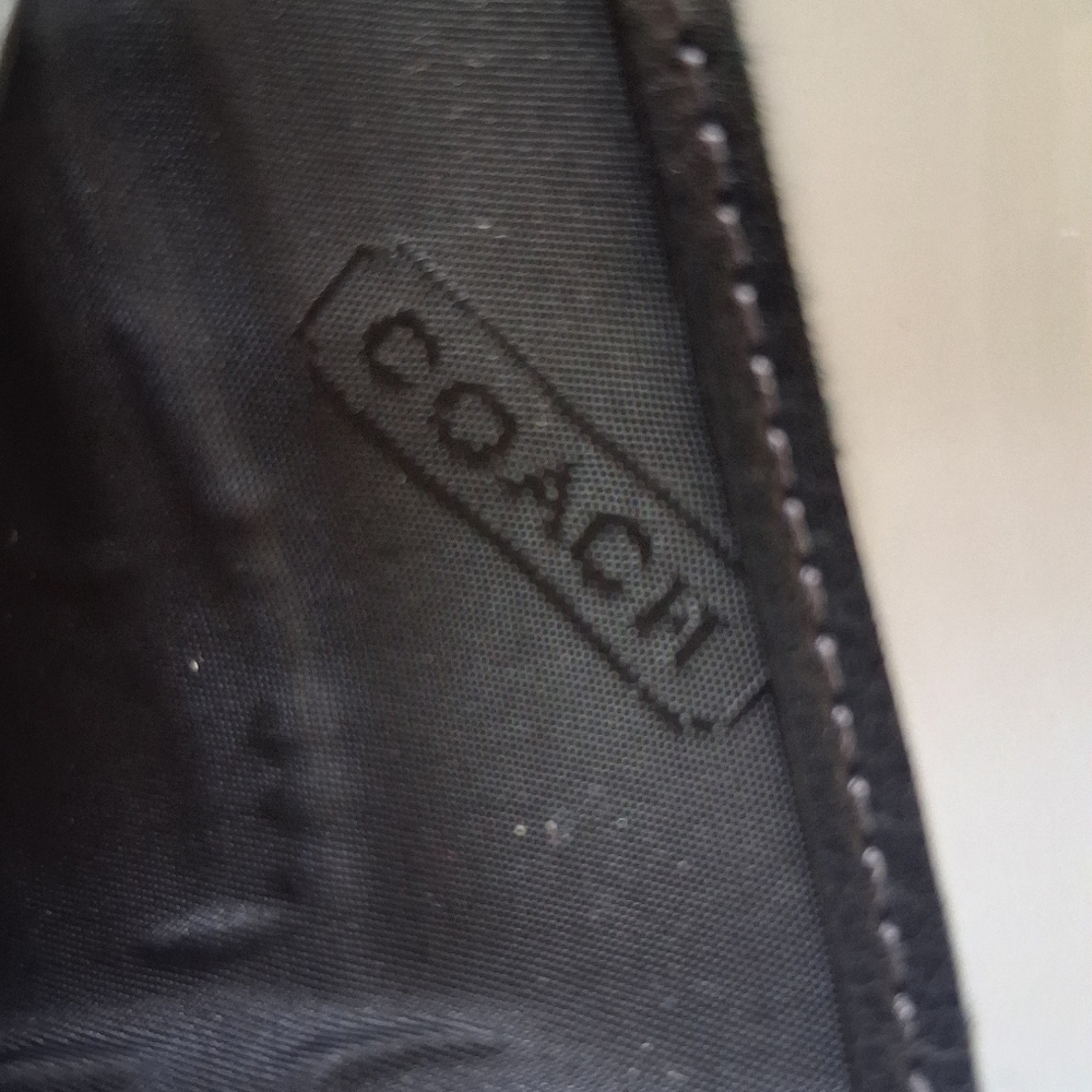 New Coach ID holder Case - Picture 5 of 6